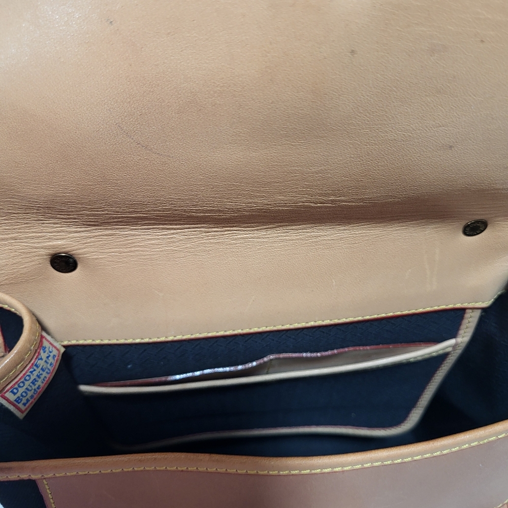 VTG Dooney & Bourke Black Cabriolet & Leather Duck Emblem Backpack RARE - Picture 8 of 12